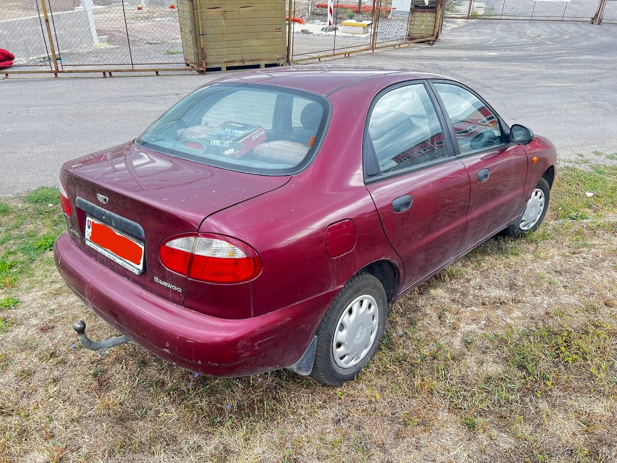 daewoo lanos - 4