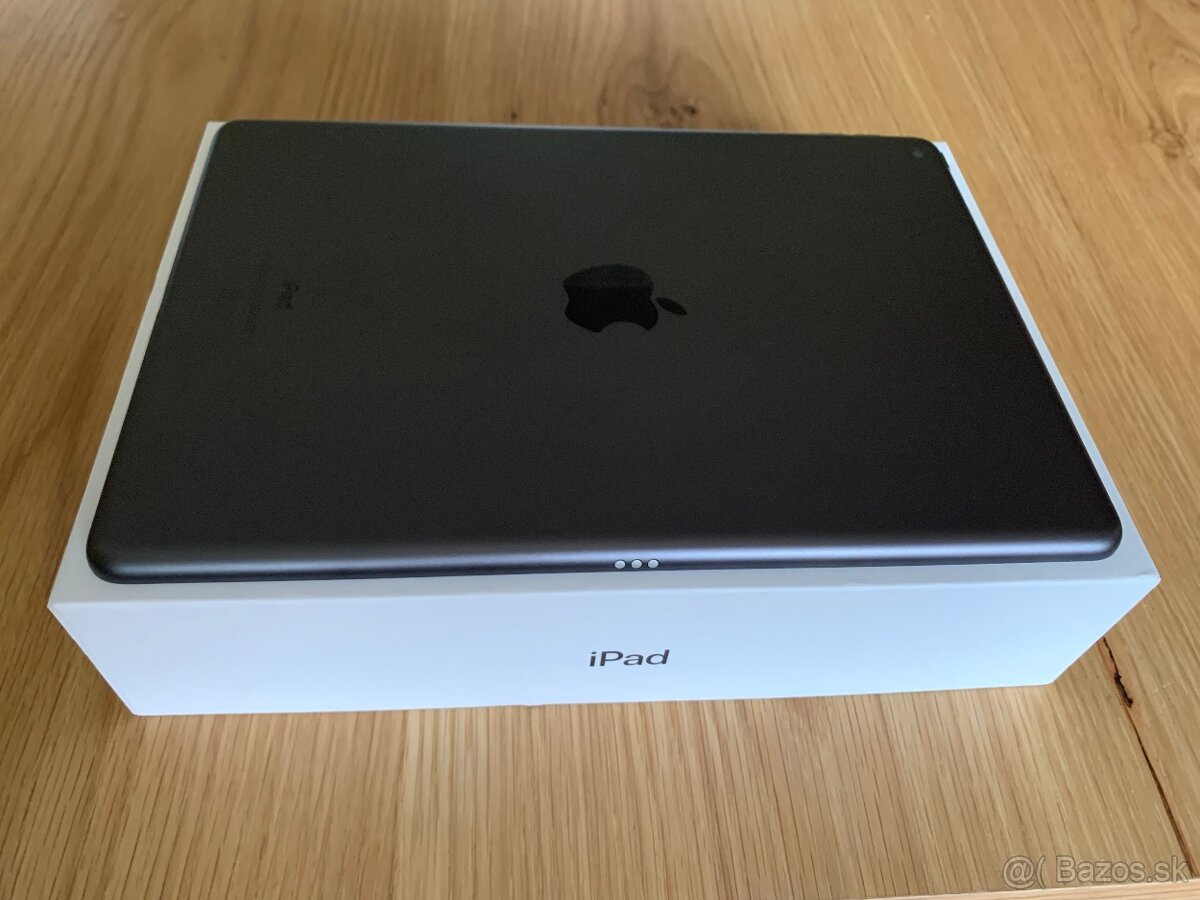 Apple iPad 7 32G Wi-Fi Space Gray - 4