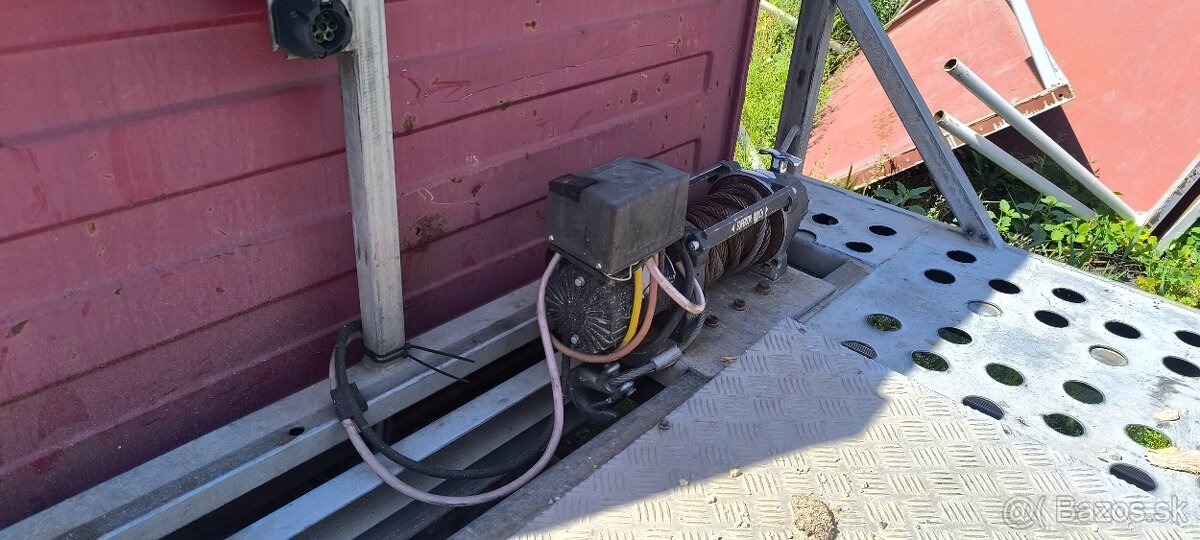 Odtahovka mercedes sprinter 315cdi - 4