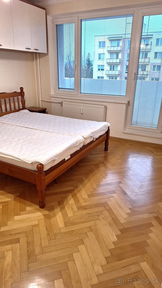 1 izbový byt ( 2+kk ) - 4