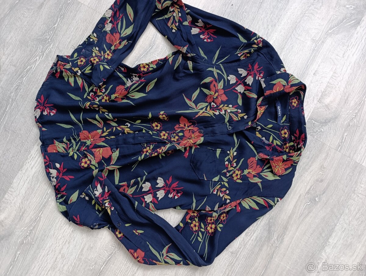 Krásna blúzka GANT -veľ. M - 4