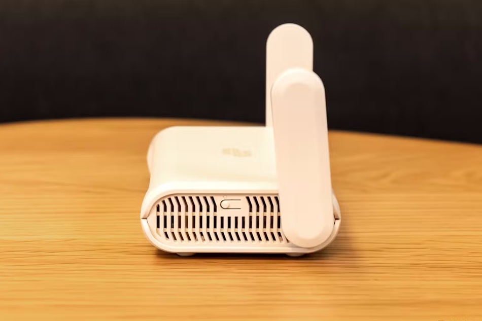 Wi-Fi router s VPN - Express VPN Aircove Go - 4