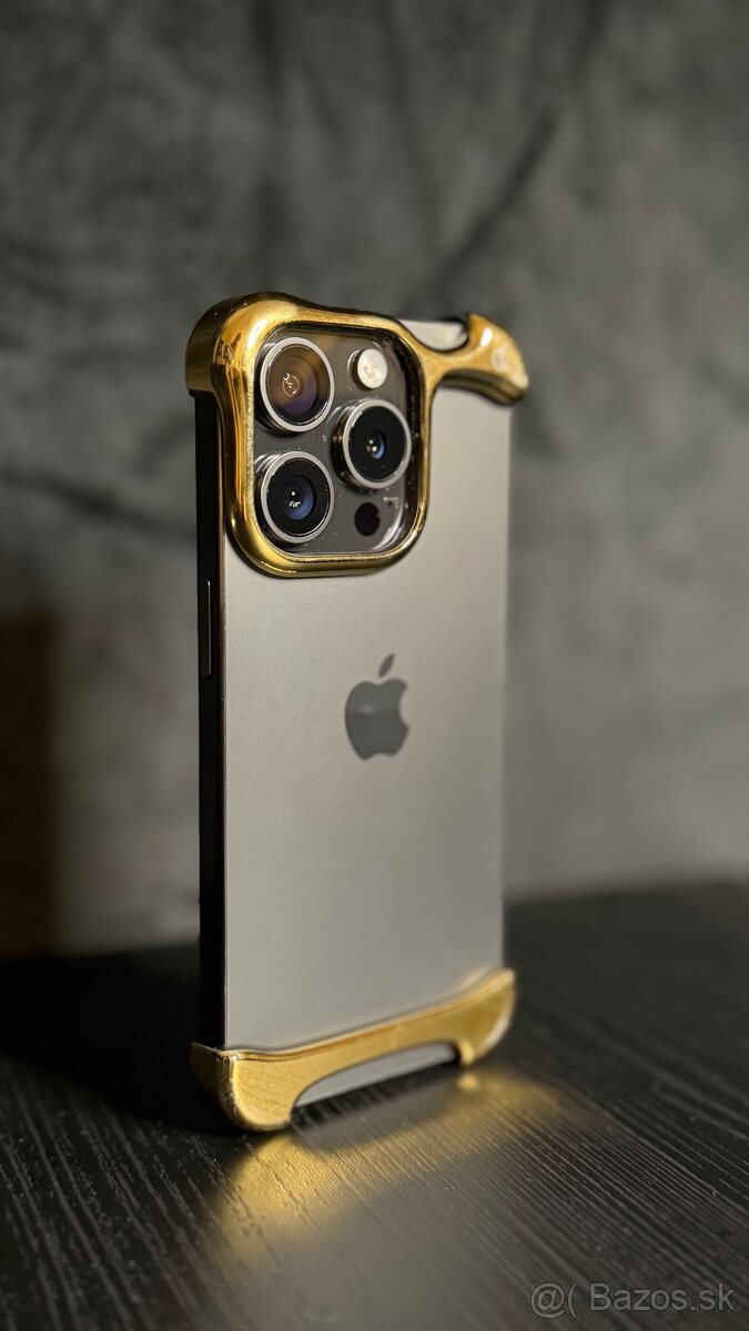 Apple iPhone 15 Pro 128 gb - 4