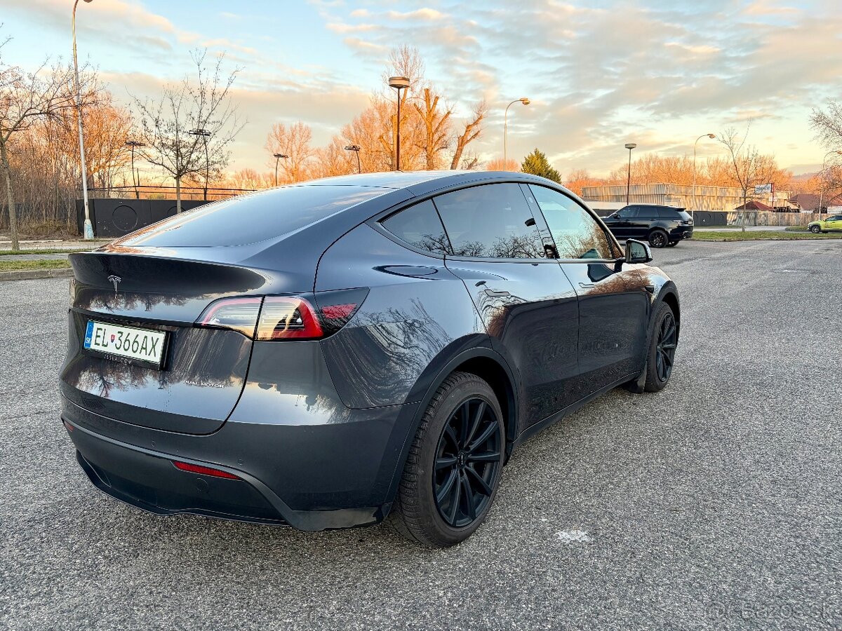 Tesla Model Y LR 2022 zimné+letné SOH 94% - 4