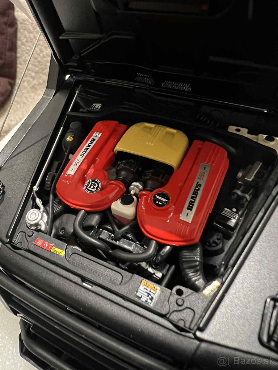 1:18 Mercedes (Almost real) - 4