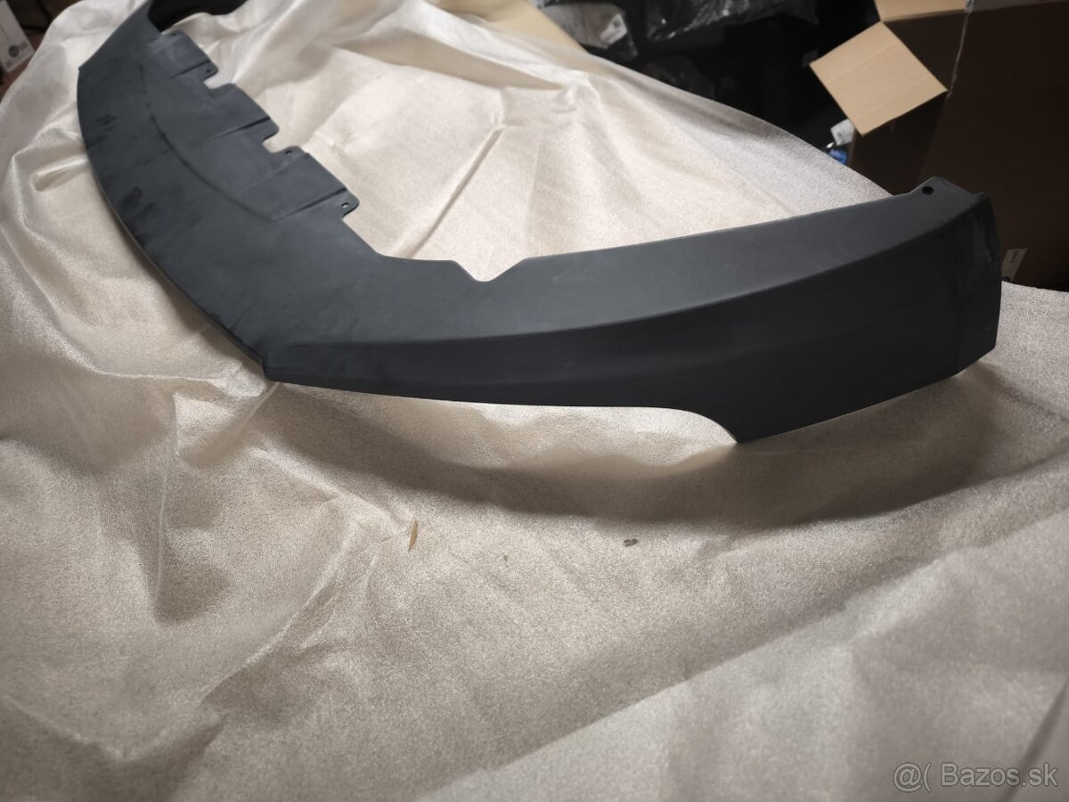 Predný spoiler Škoda Octavia 3 - 4