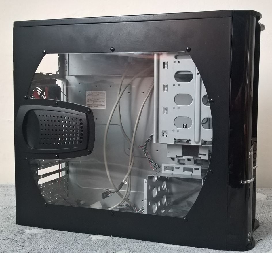 Thermaltake Swing - 4