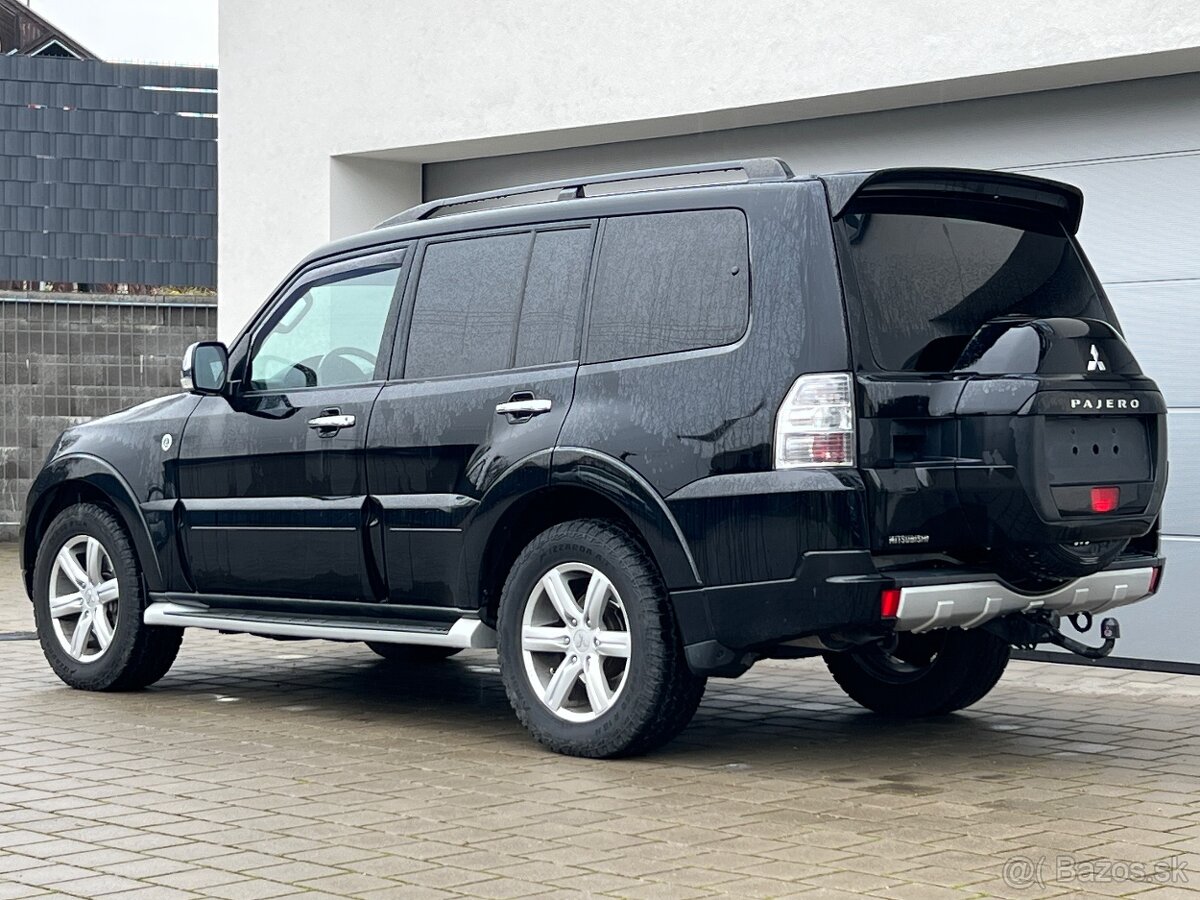 PAJERO 3.2 Di-D DAKAR EDITION - 4