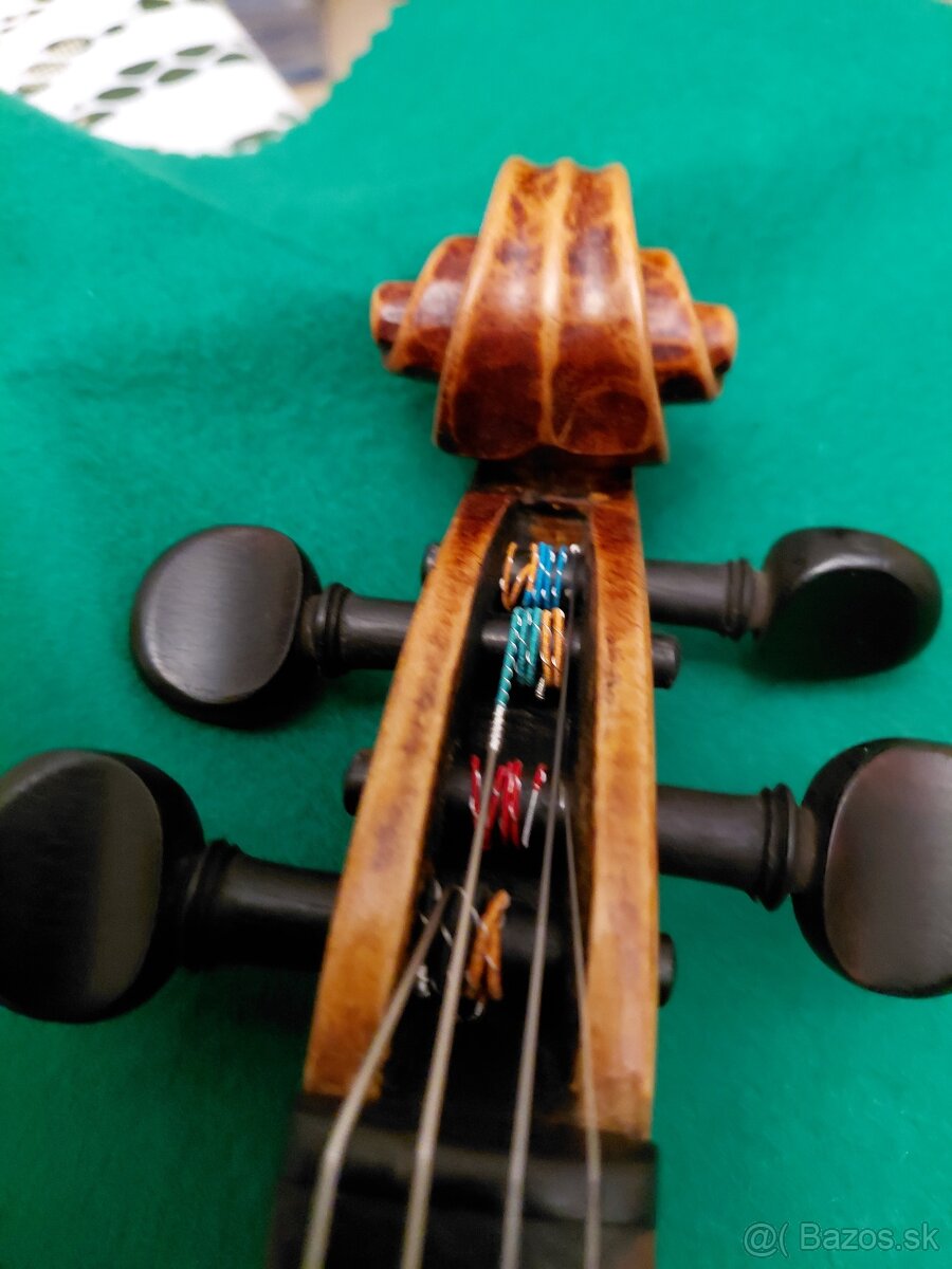 STARE HUSLE. 4/4 - 4