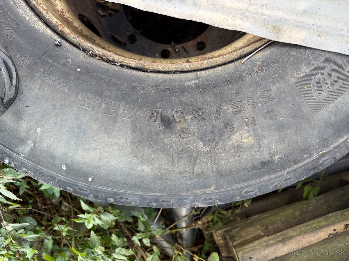 315/80R22,5 Michelin - 4