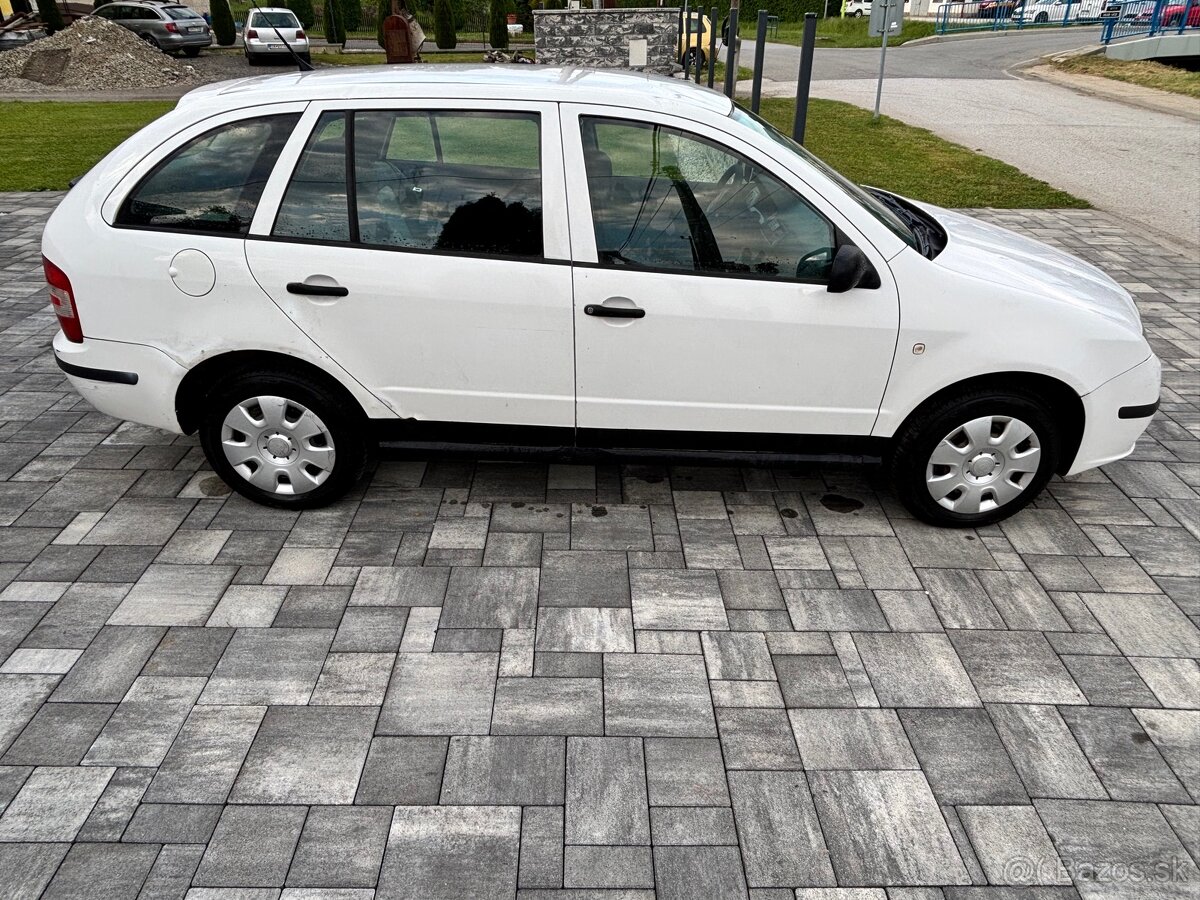 Škoda Fabia - 4