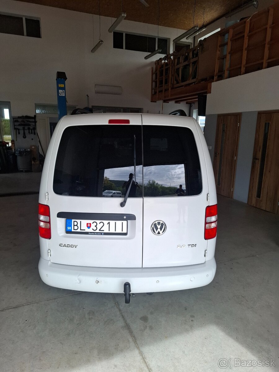 Predám VW Caddy 2.0 tdi - 4
