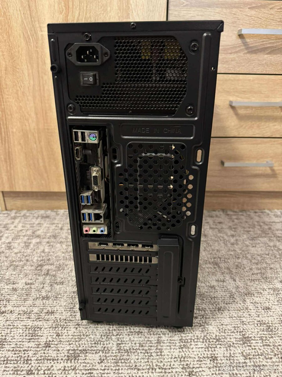 Herné PCčko Intel i5-10400F/ RTX 3050/ 16GB/ 500gb NvMe - 4