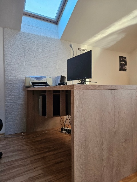 Elektroinštalačné, stavebné a stolárske práce - 4