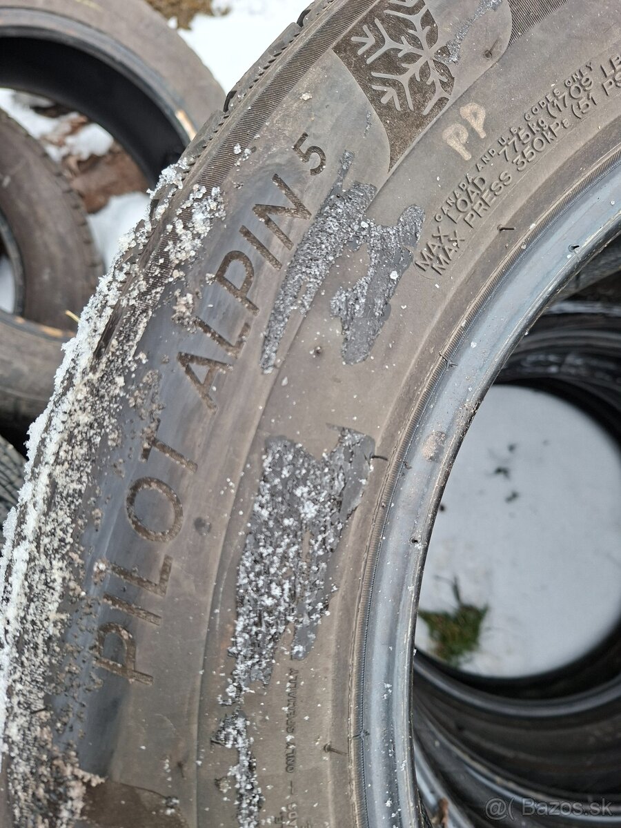 215 65 17 Michelin Pilot Alpin 5 - 4