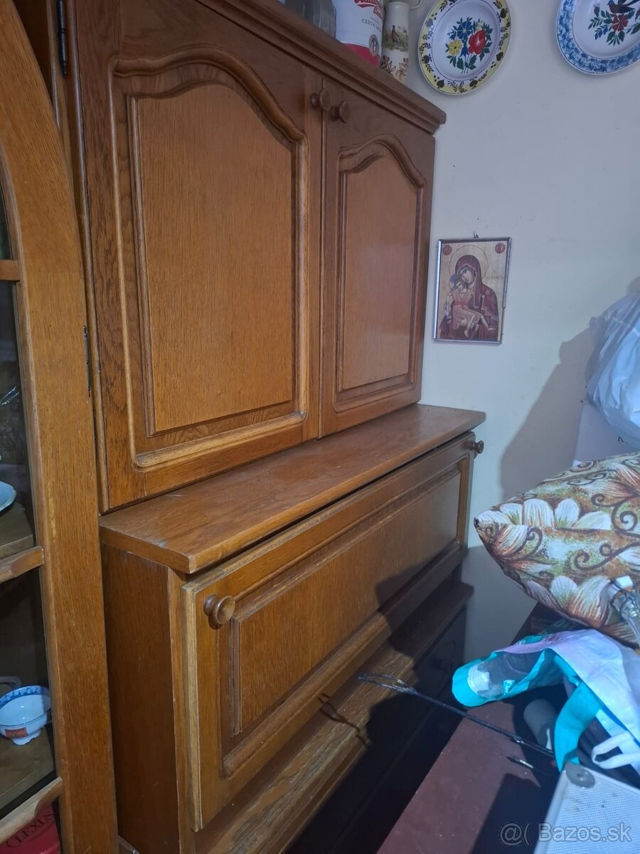 Starožitný nábytok - 4