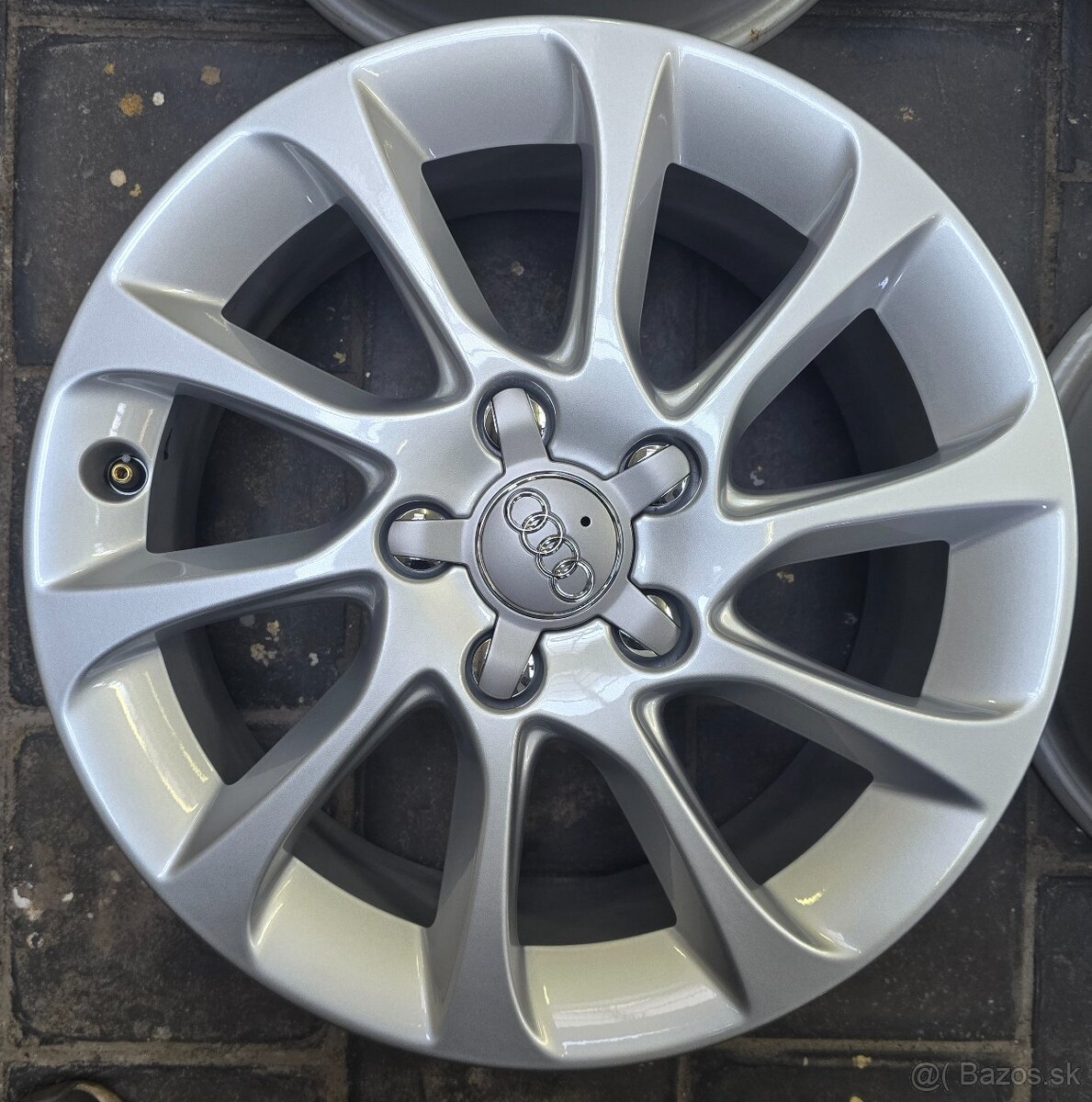 ORIGINÁL AUDI HLINÍKOVÉ DISKY 5x112 R16 - 4