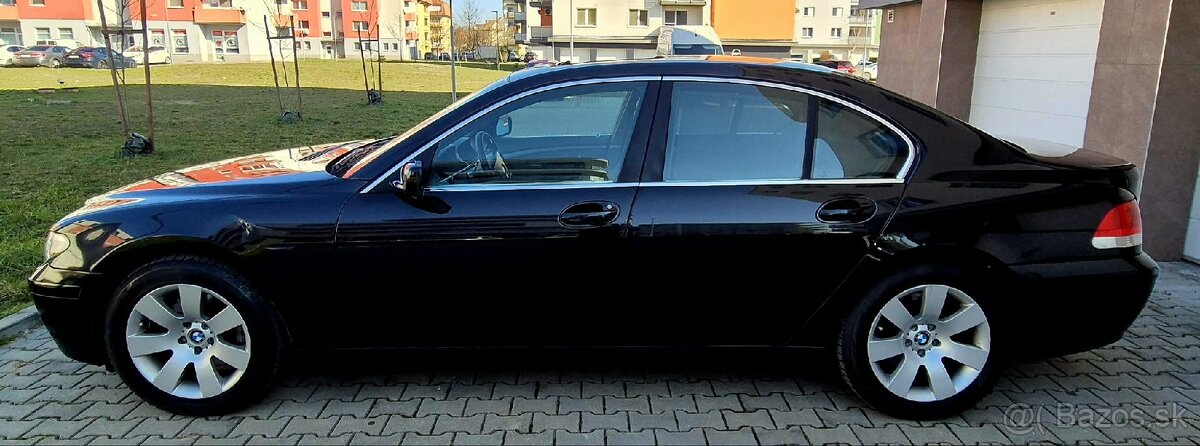 BMW 745I 4.4 245KW - 4