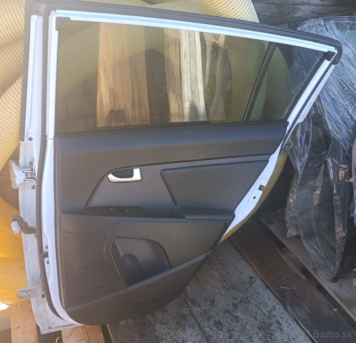 Dvere predné pravé-ľavé Kia Sportage 3 r.v.2011 - 4