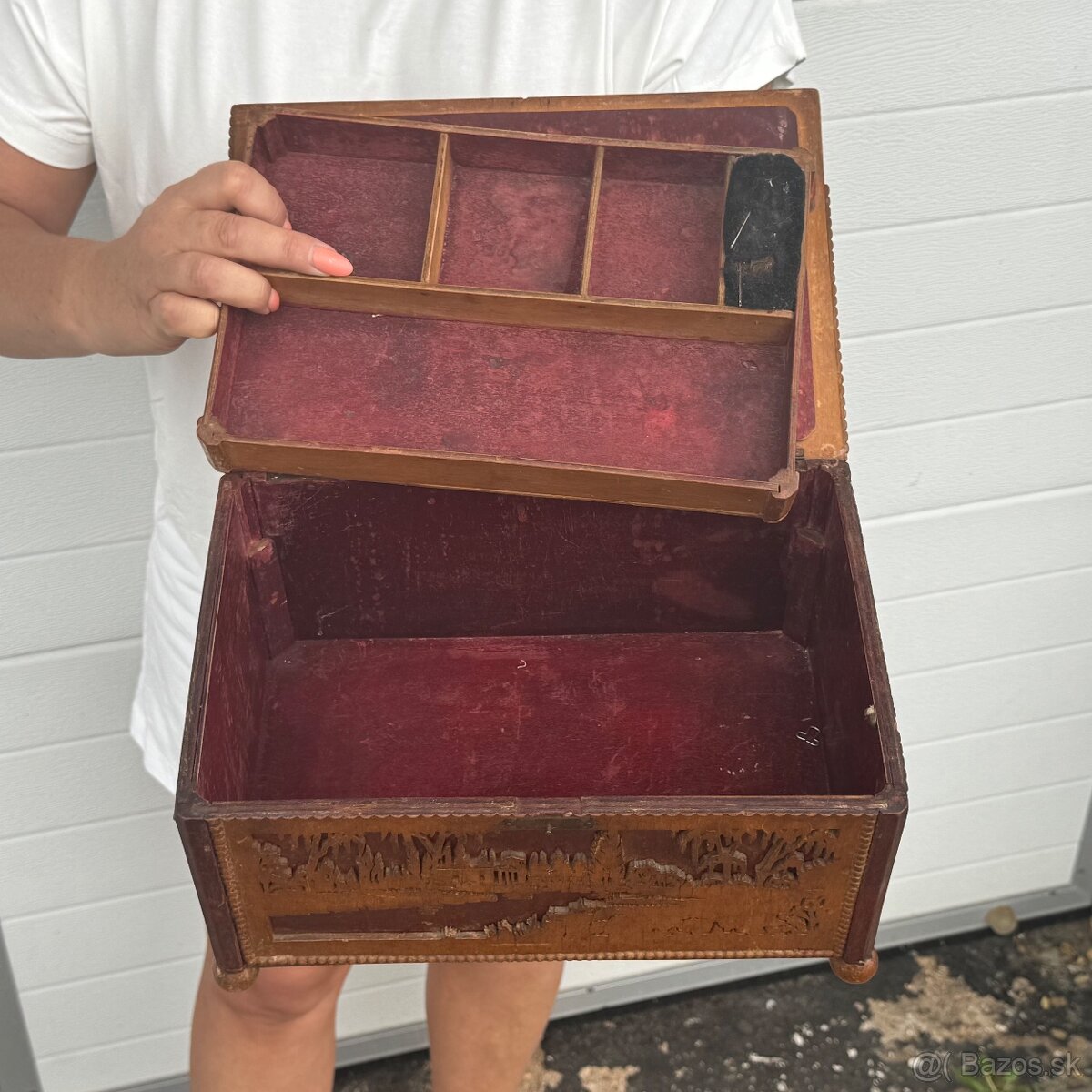 Starožitná velká dřevěná truhla na šití - 4