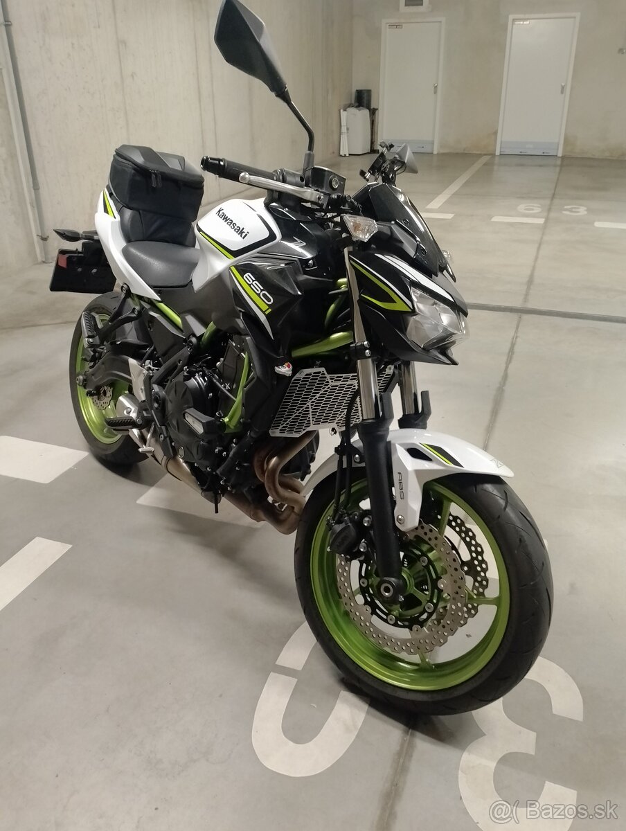 Kawasaki Z650 - 4