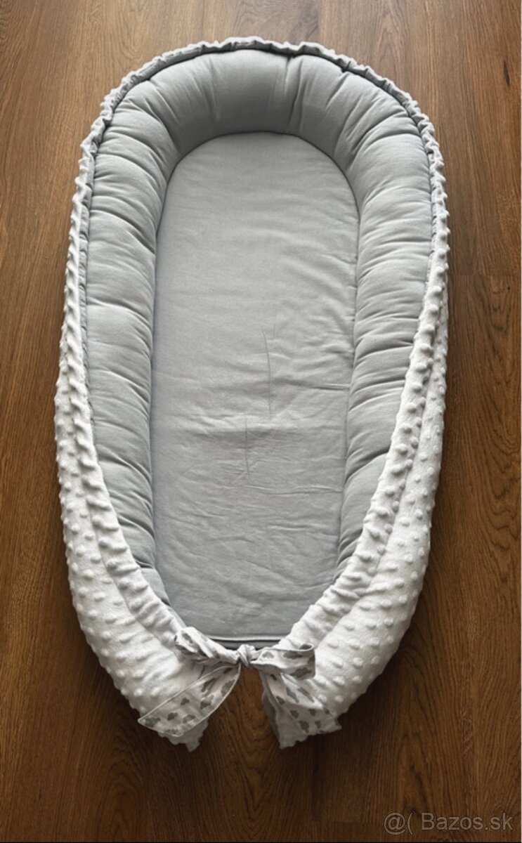 Hniezdo s vankúšikom - 4