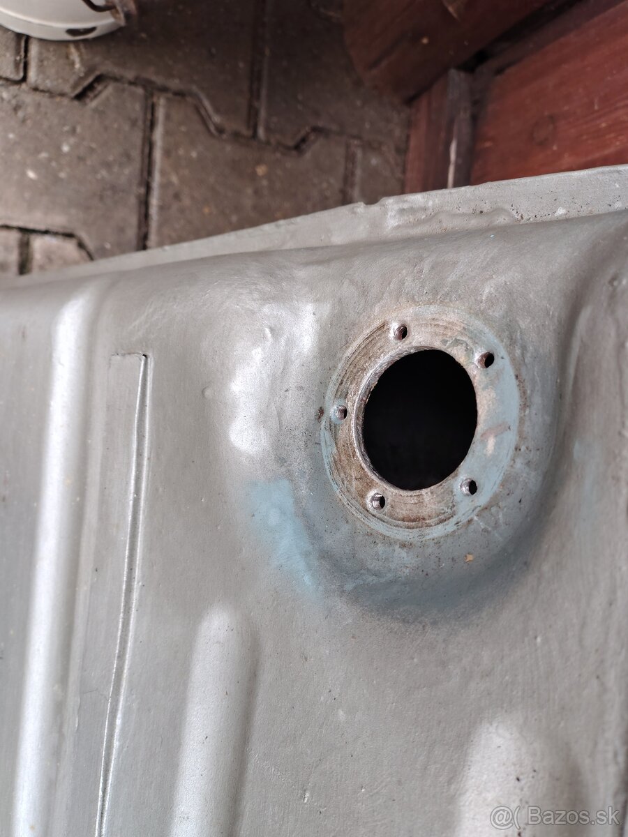Nádrž na SKODA 100/110R/1000MB - 4