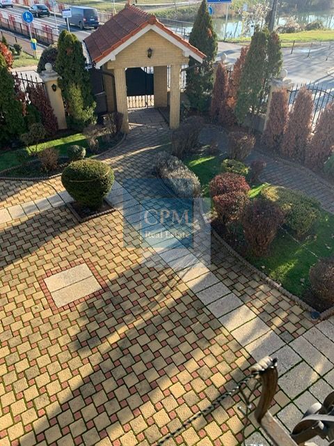 Priestranný 2-izbový byt s veľkou povalou a výbornou energio - 4