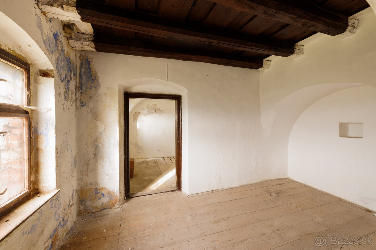 Kaštieľ plný krásnej histórie Záborské - 4