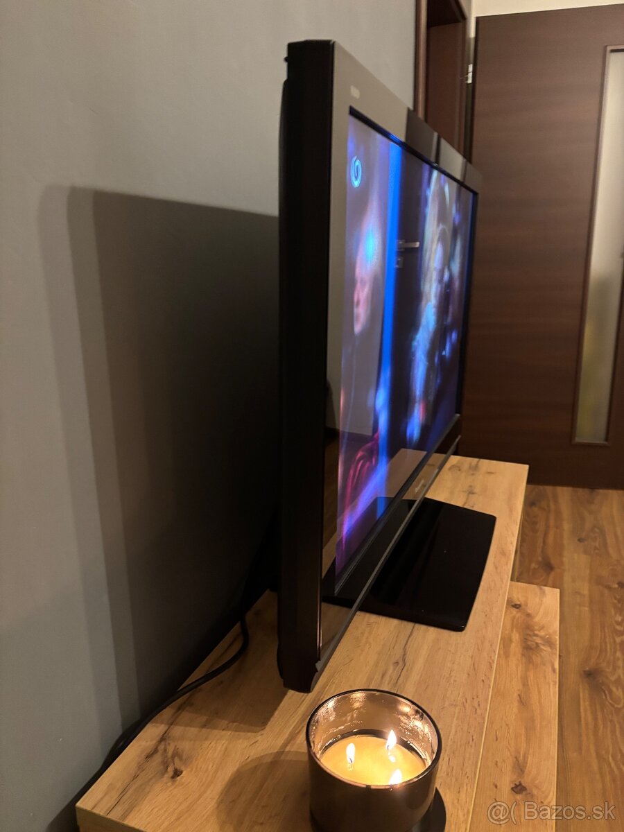 Predám televízor PANASONIC Viera TH-42PX80E - 4