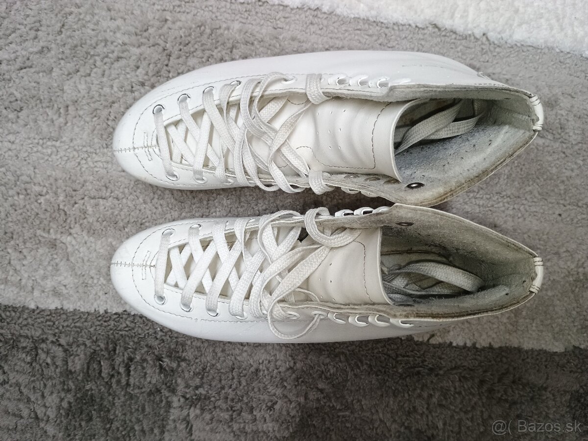 Dievcenske/damske korcule vel. 38 - 4