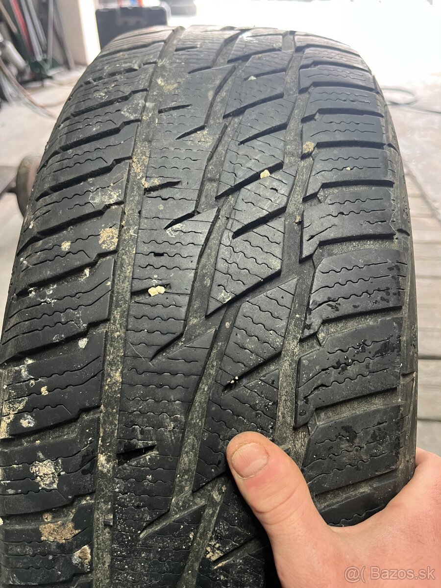 Matador 215/60 r17 zimne - 4