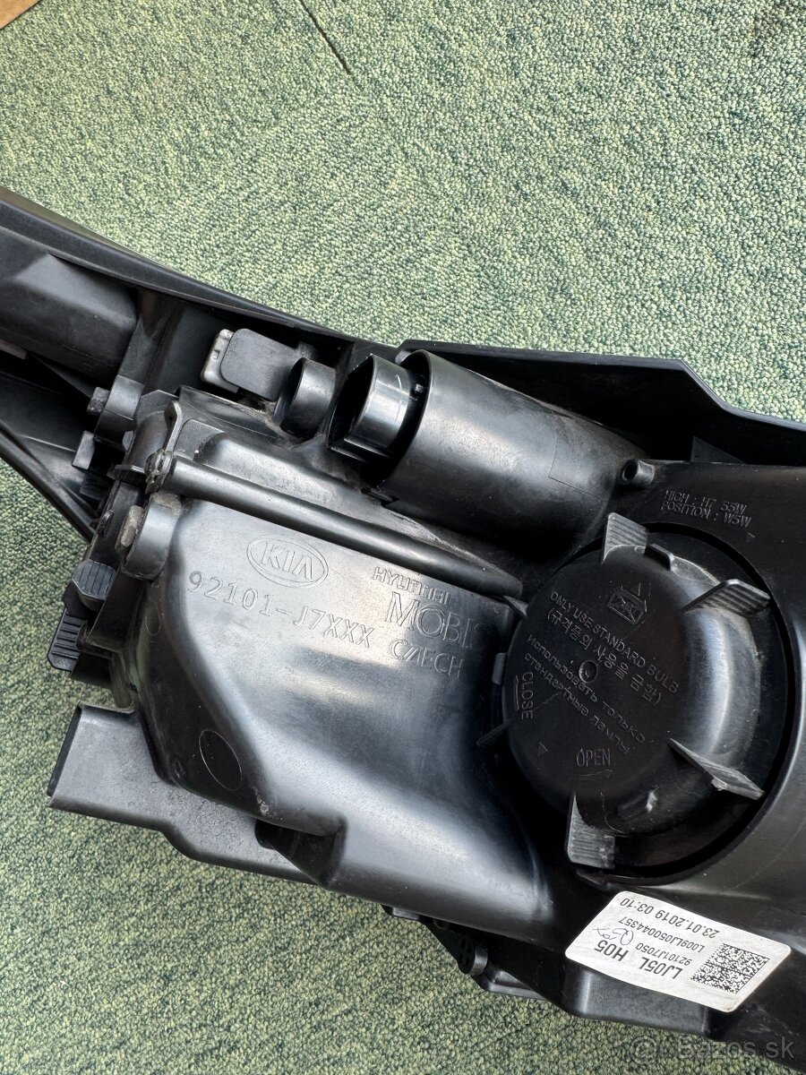 Kia Ceed III (CD) Ľavý predný svetlomet - 4