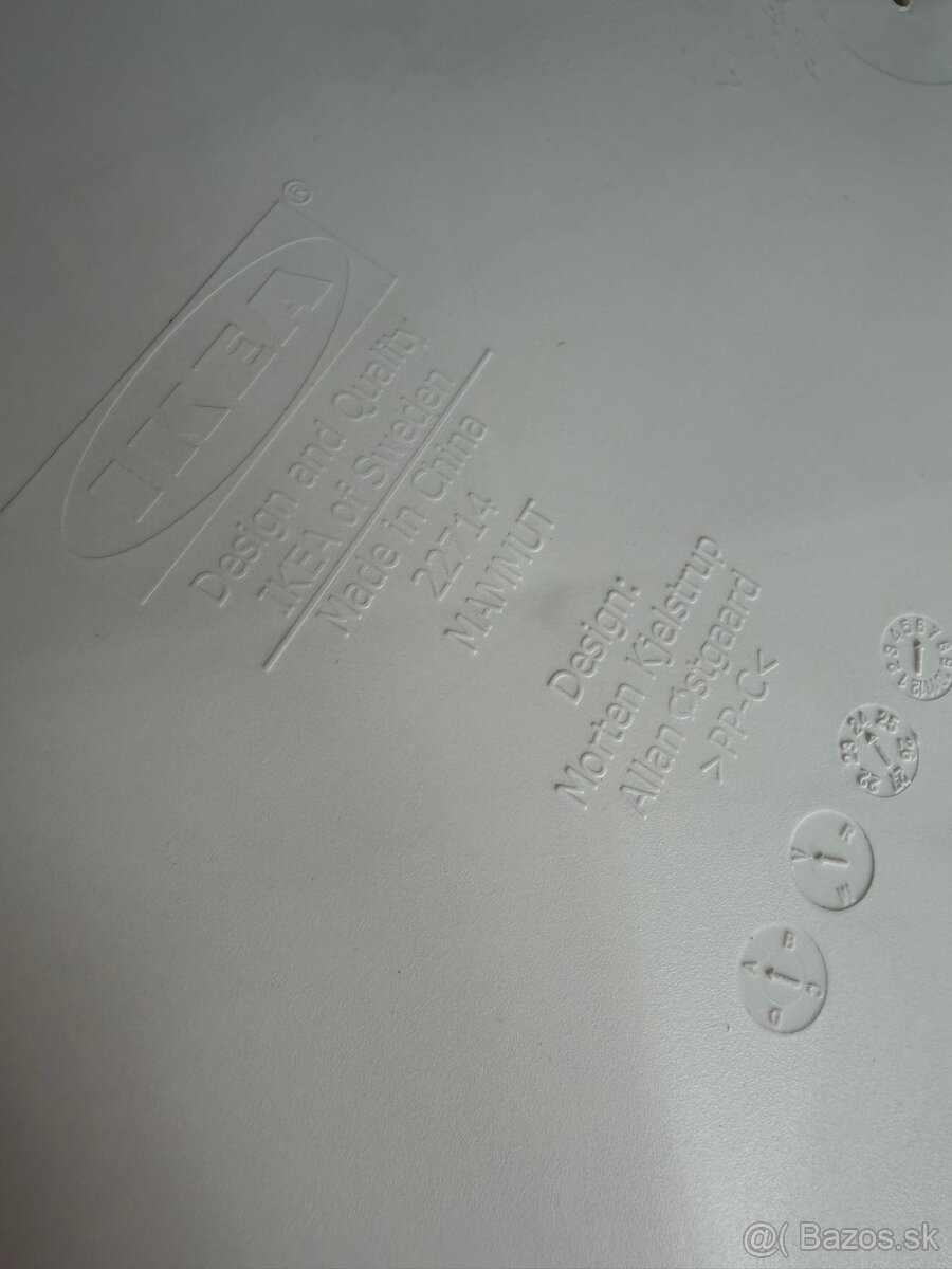 biely stolík IKEA mammut - 4