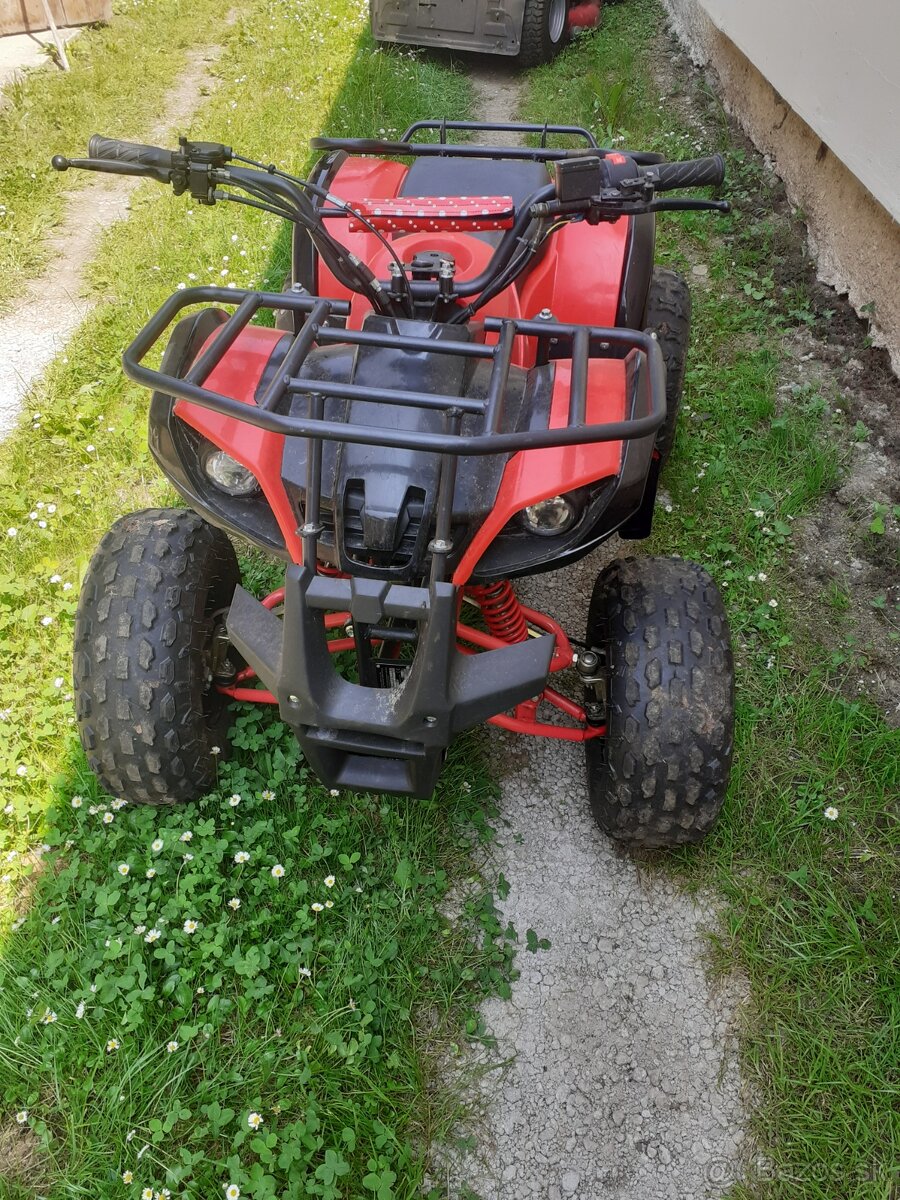 ATV 125.