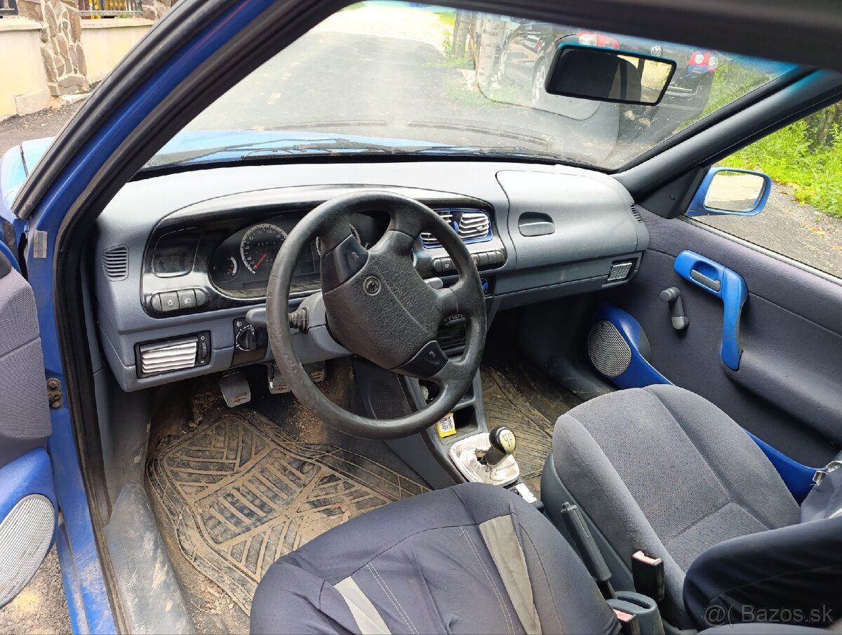 Rozpredám škoda Felicia 1.6mpi 55kw - 4