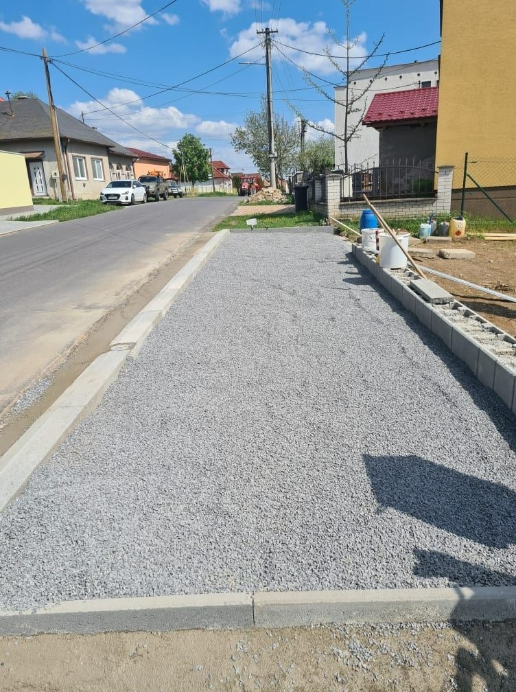 Na predaj stavebný pozemok okr. Veľký Krťíš - LESENICE - 4