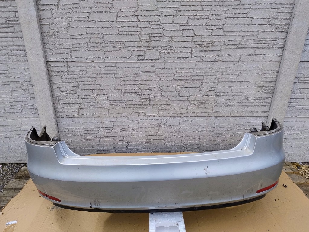 Zadny naraznik SKODA SUPERB 2 - 4