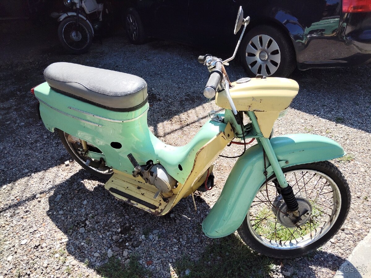 Jawa 50 typ 20 s TP a EČ kat. L1E - 4