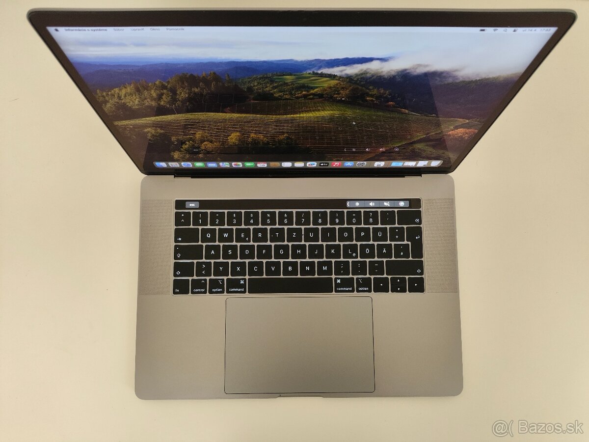 MacBook Pro 15 2019 | i7 • 16GB • 256GB SSD - 4