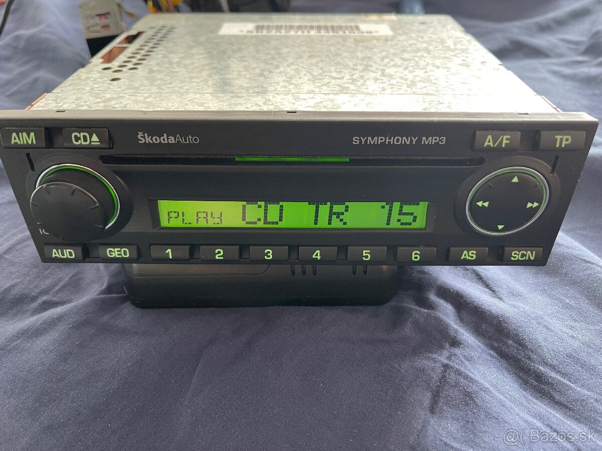 skoda škoda sympohny MP3 octavia fabia superb RS TDI - 4