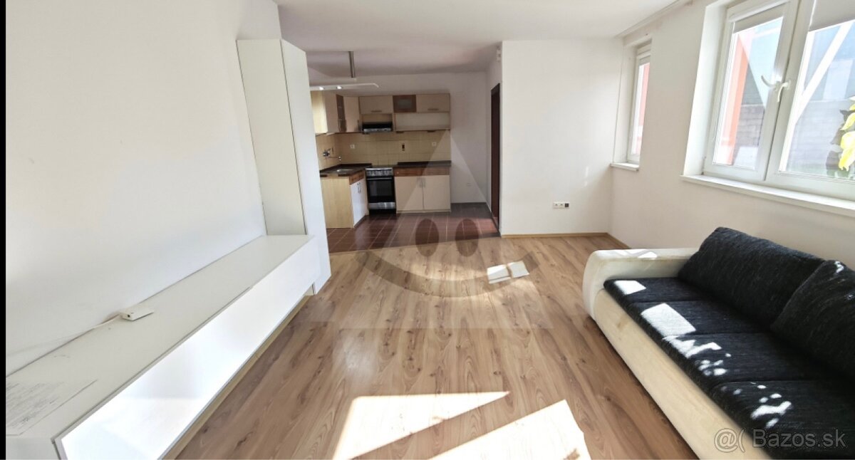 Prenajem 2i byt brezovec - 4