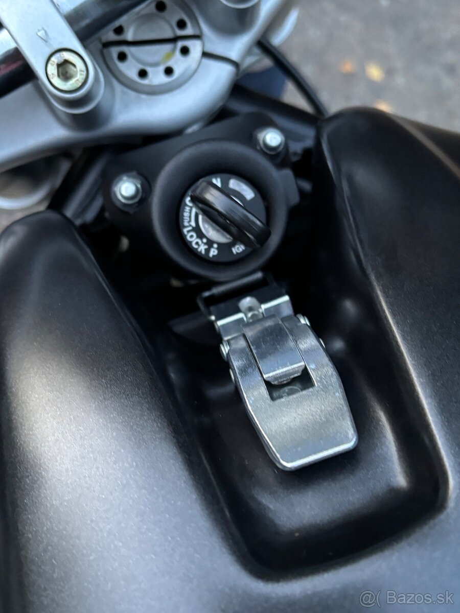 Ducati monster Dark 1000 i.e - 4