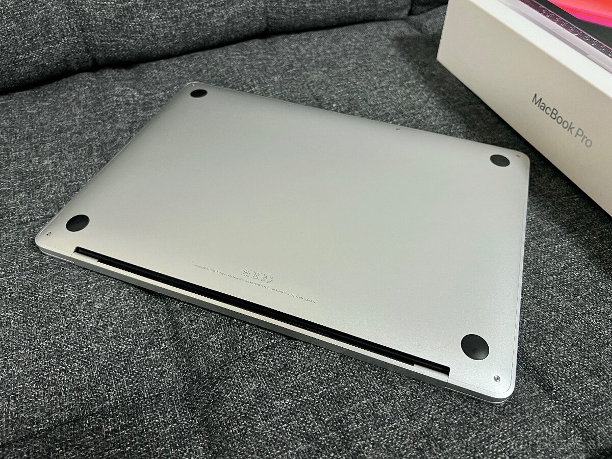 TOP STAV - 2020 MACBOOK PRO M1 13" - Kompletné balenie - 4