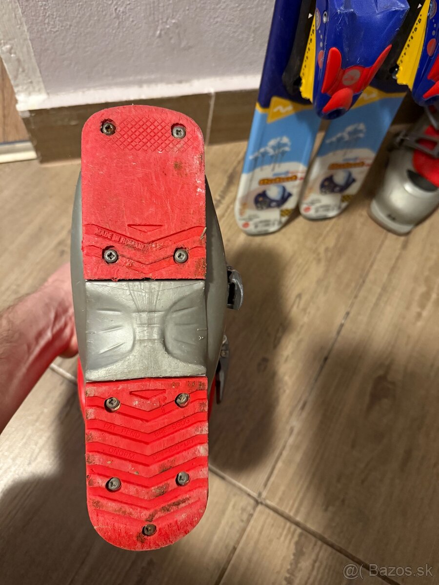 Predam SADA detské lyže 110cm a lyžiarsky 22cm - 4