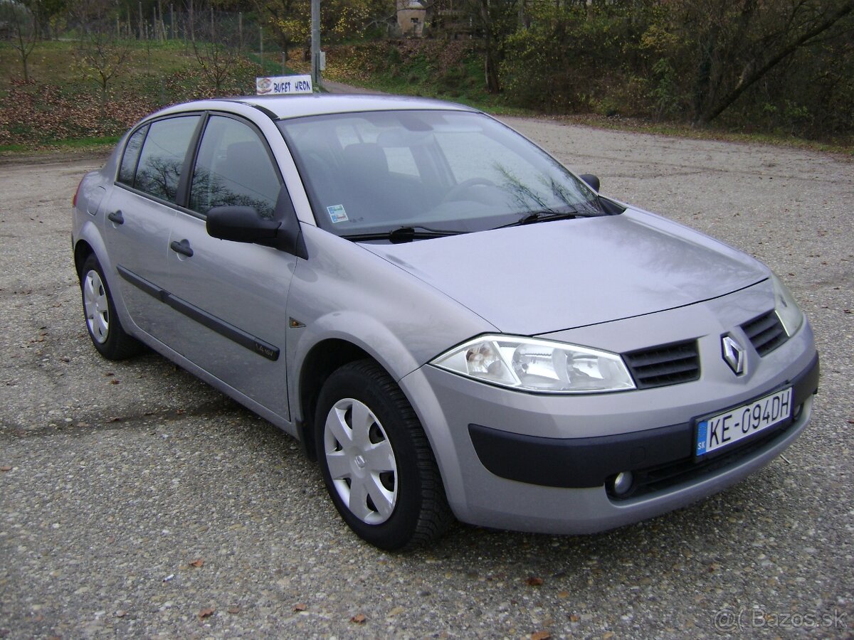 RENAULT MEGANE 1.4 - 4