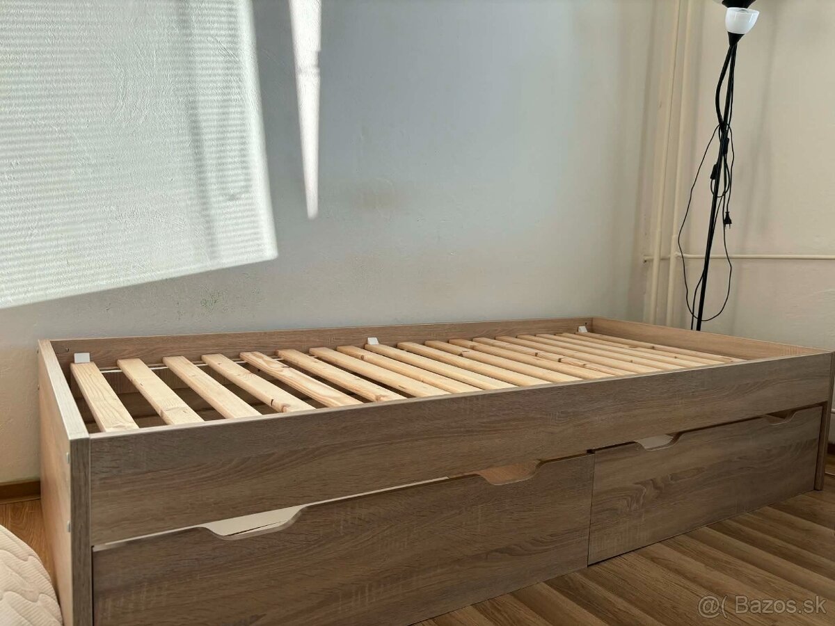 Jednolôžková posteľ - 4