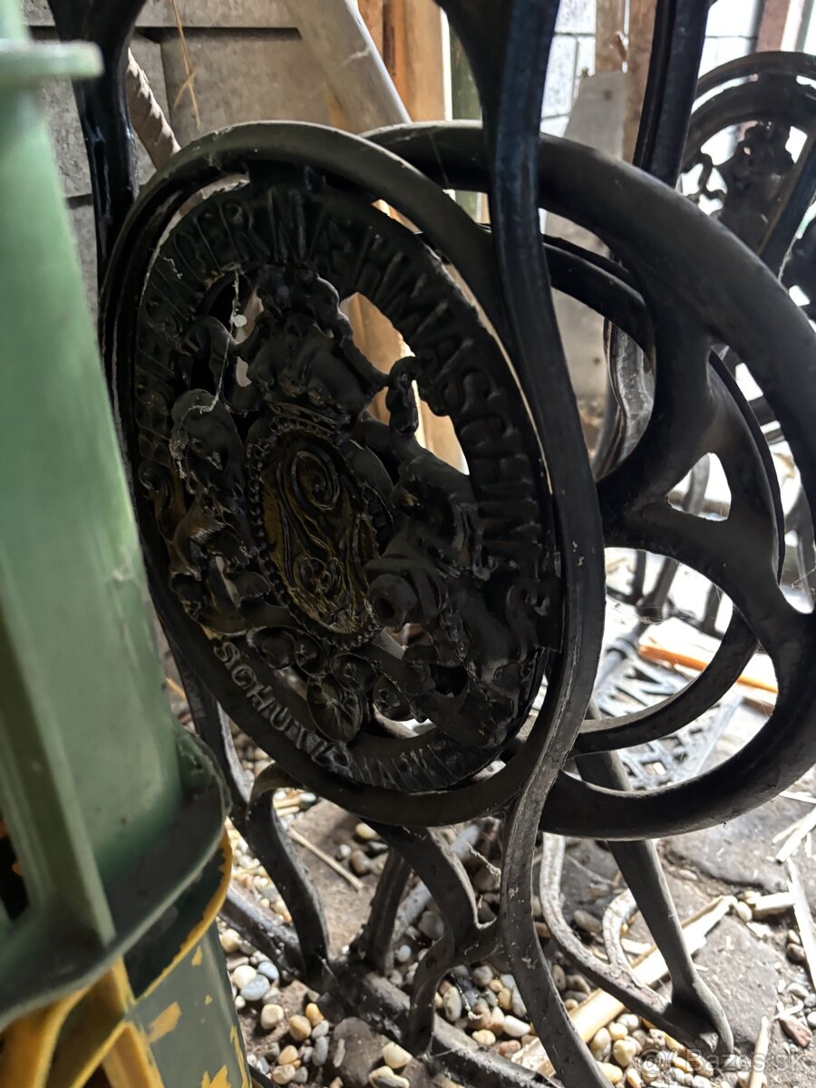 Staré šiace stroje singer - 4