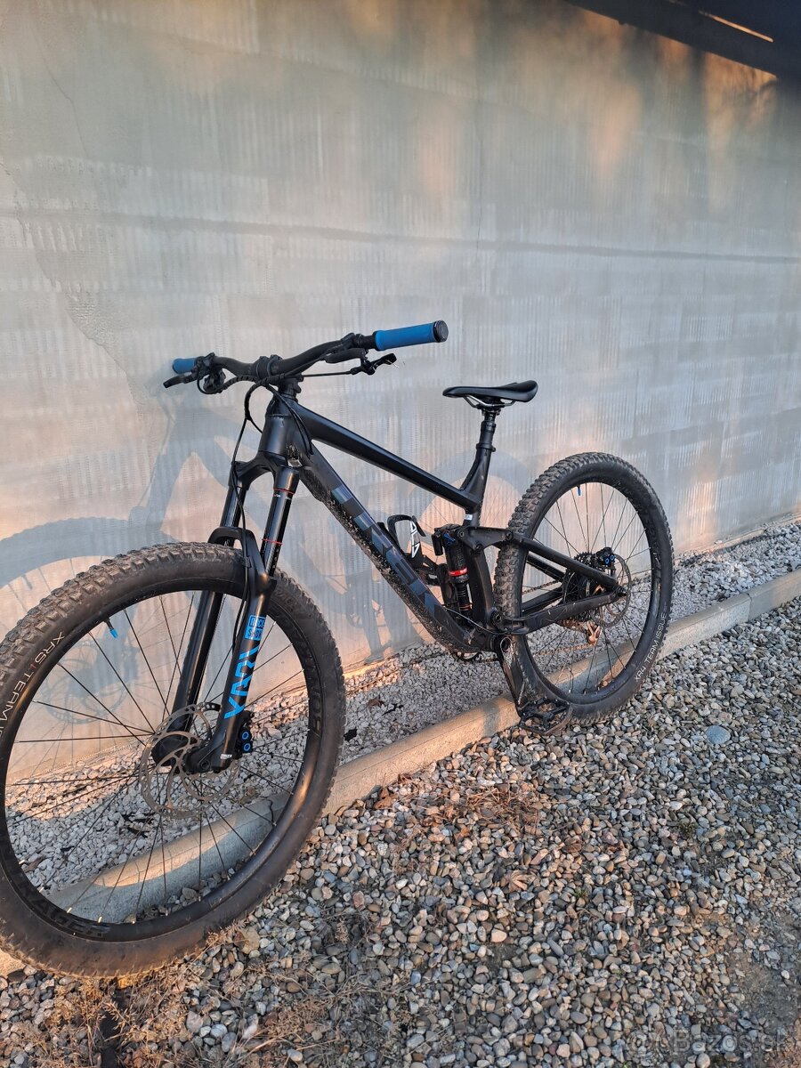 Trek Slash 8 - 4