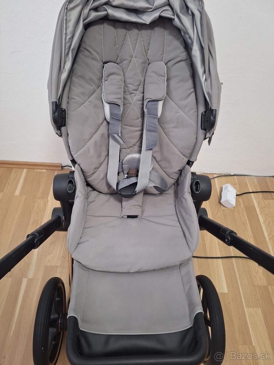 Cybex Priam 3.0 Soho Grey & Black - 4